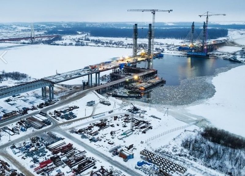 Мост между Нижегородской и Владимирской областями на трассе М-12 достроят в мае Мост между Нижегородской и Владимирской областями на трассе М-12 достроят в мае