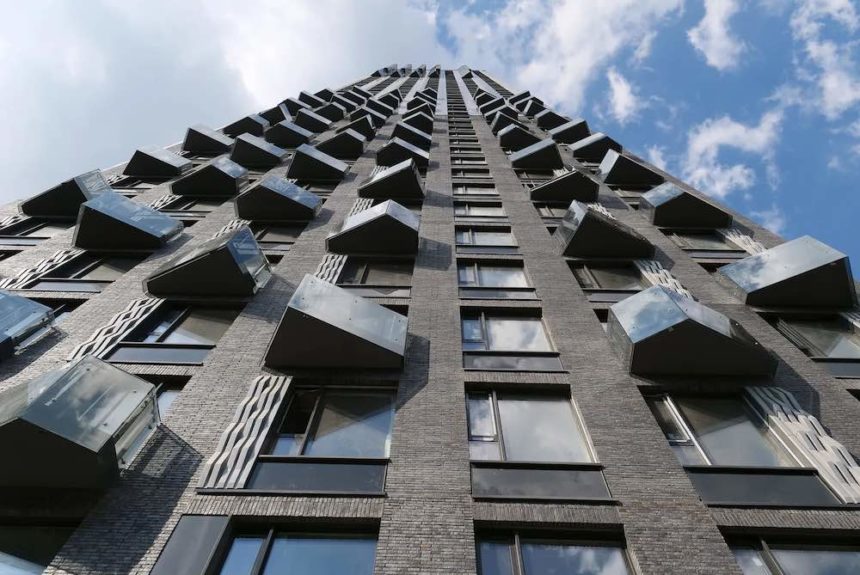 Начались продажи квартир в новом корпусе ЖК CRYSTAL Начались продажи квартир в новом корпусе ЖК CRYSTAL