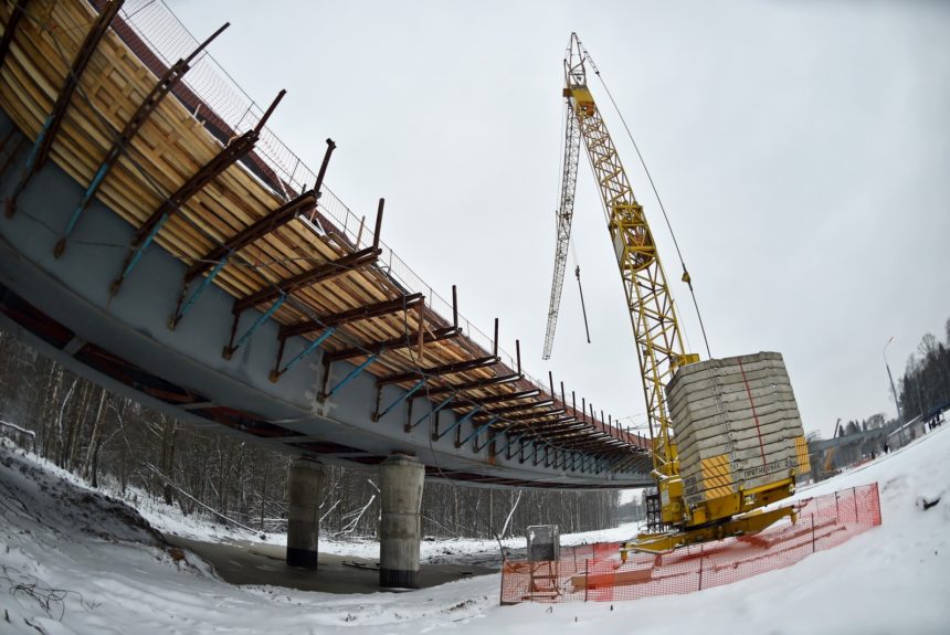В Москве построили 115 км дорог в 2023 году В Москве построили 115 км дорог в 2023 году